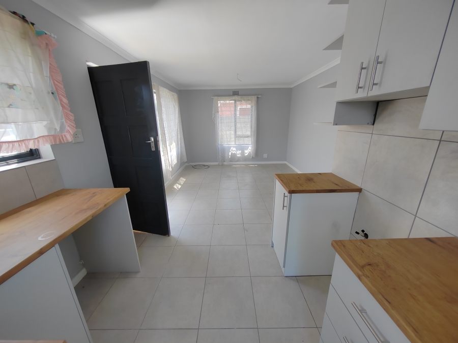 2 Bedroom Property for Sale in Beverly Park Western Cape